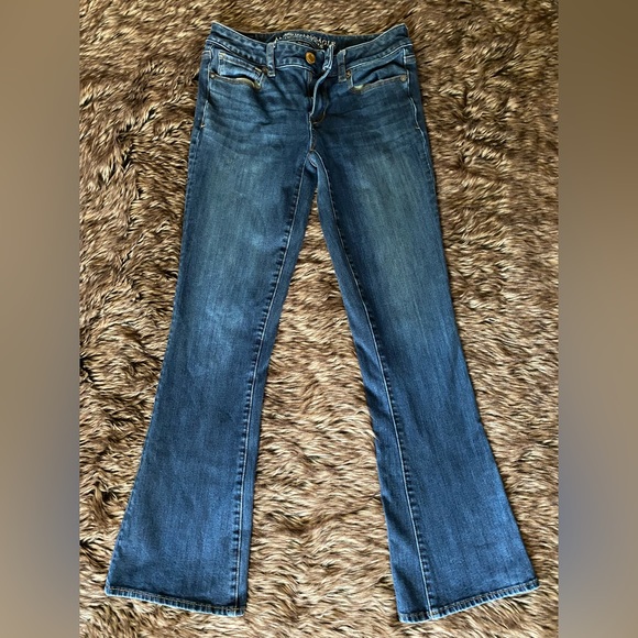 American Eagle Jeans Size 4 Short Bootcut - Picture 2 of 4